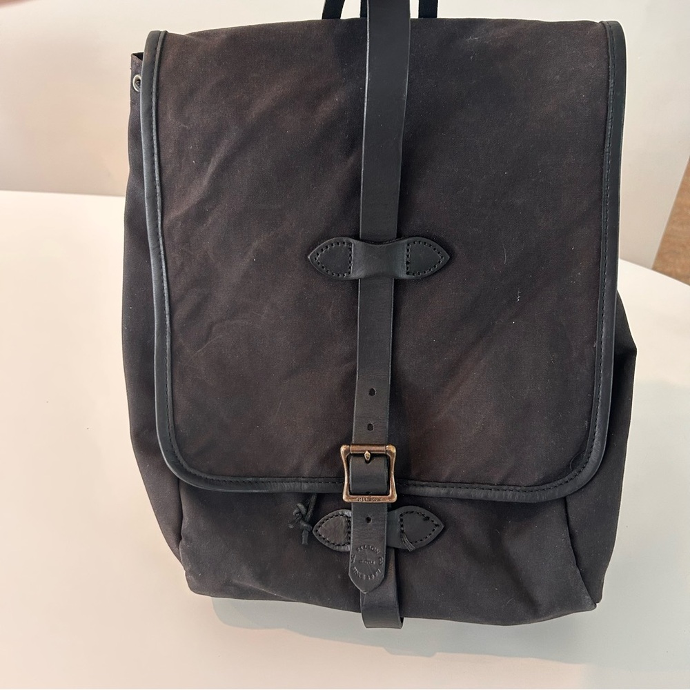 Filson Tin Cloth Brindle Leather Drawstring Black Backpack